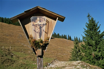 Wanderung 121 Seebergkopf: Gedenkkreuz