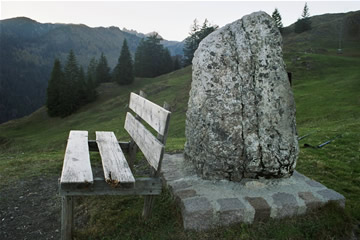 Wanderung 121 Seebergkopf: Gedenkstein