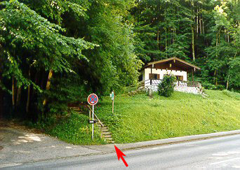 Wanderung 117 Müllnerhorn: Anfang Steig in Karlstein (bei Moserwirt)