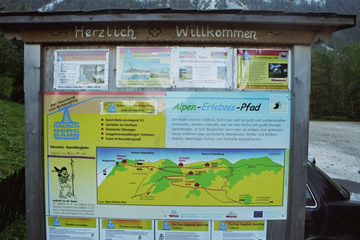 Informationstafel 1 am Parkplatz P1 an der Rauschbergbahn