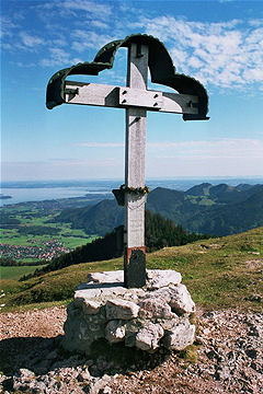 Wanderung 119 Hochries: Gipfelkreuz Südseite