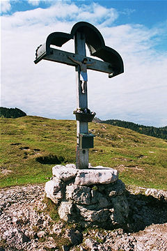 Wanderung 119 Hochries: Gipfelkreuz Nordseite