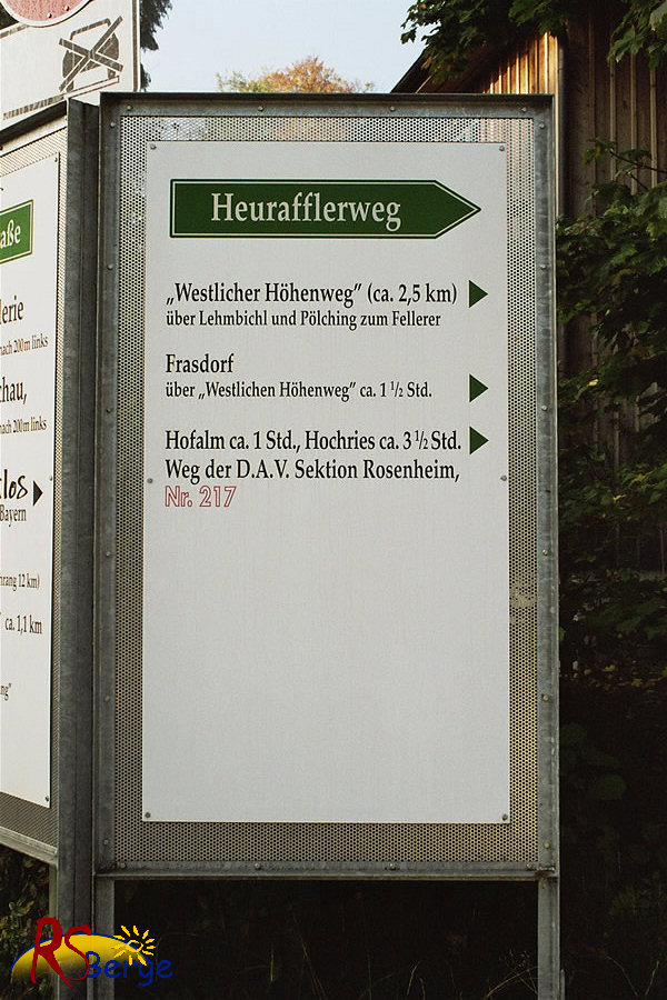 Wanderung 119: Hochries - Hinweisschild am Heurafflerweg