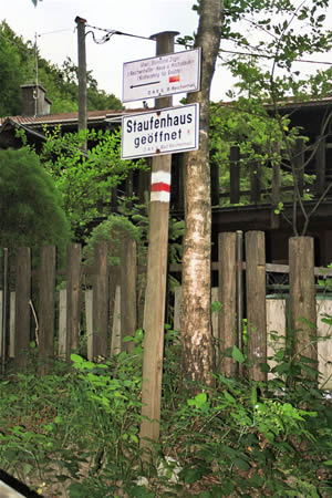 Wanderung 123 Fuderheustein: Steiganfang Staufenhaus
