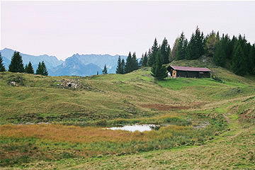 Wanderung 125 Taubenseehütte: Blick zum Kaisergebirge
