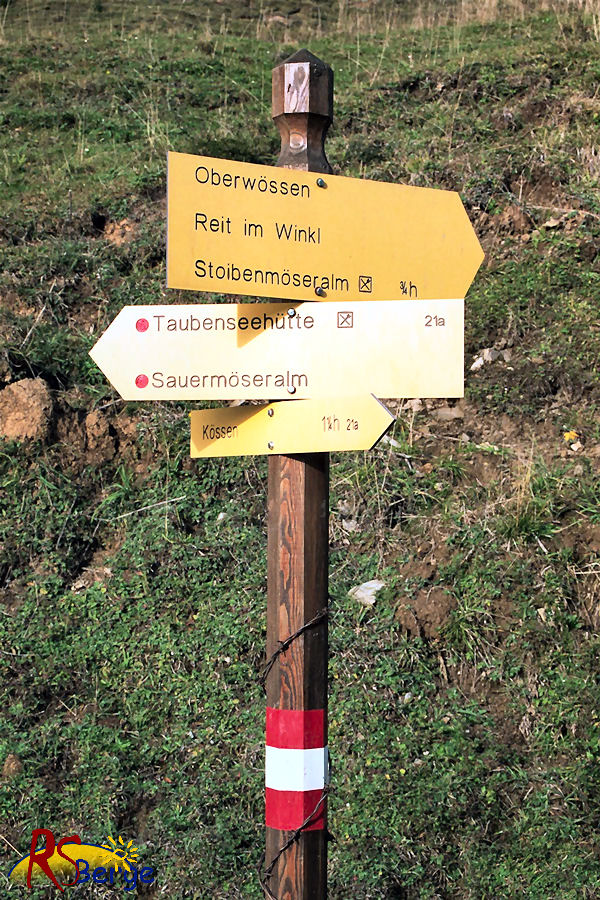 Wanderung 125 Taubenseehütte: Wegweiser nach der Dichtleralm