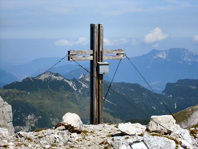 Wanderung Reiter Alpe Reiter Alm im Berchtesgadener Land: Gipfelkreuz Stadelhorn