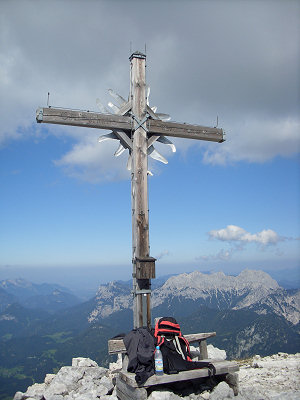 Wanderung Loferer Steinberge: Gipfelkreuz des Großen Ochsenhorn
